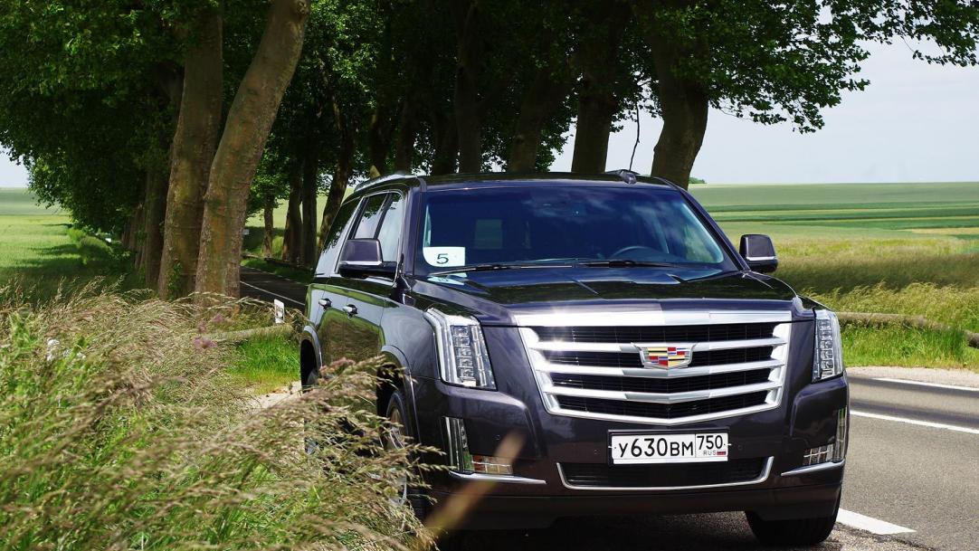 cadillac escalade shest litrov