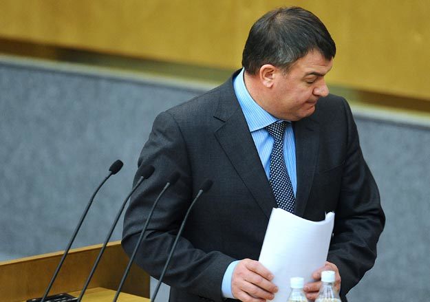 Думская оппозиция уверена, что деятельность Анатолия Сердюкова заслуживает парламентского расследования