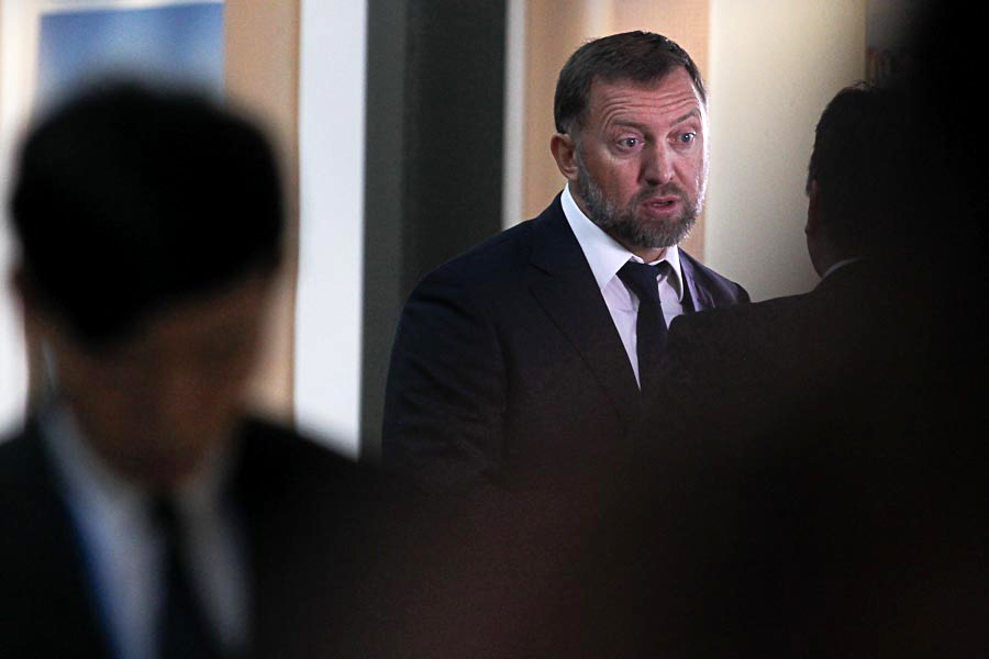 Предприниматель Олег Дерипаска на деловом саммите АТЭС