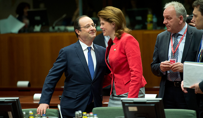 Президент Франции Франсуа Олланд и премьер-министр Словении Аленка Братушек