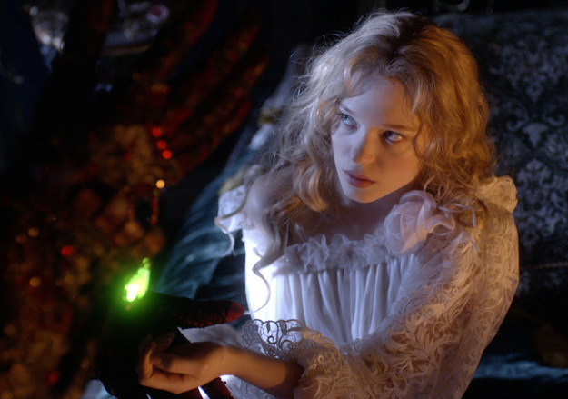 Скоро Красавица поймет, что у чудовища только когти страшные