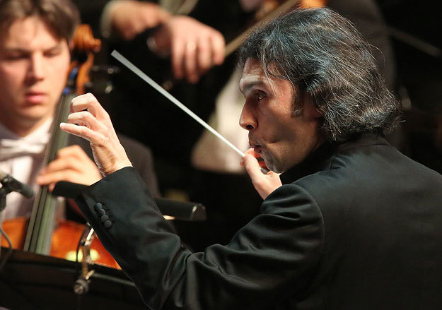 Владимир Юровский