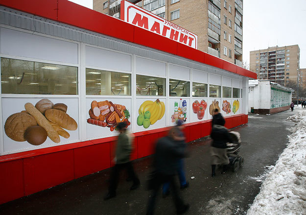 Самый удачный для ритейла месяц не стал для «Магнита» рекордным