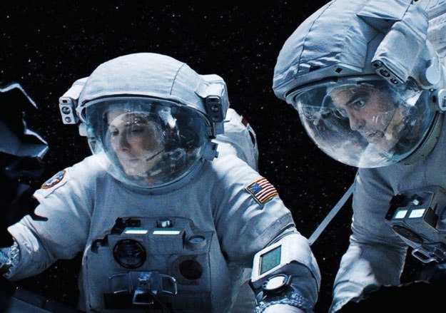 Сандру Баллок номинировали на «Оскара», а ее партнера по «Гравитации» Джорджа Клуни - нет: рано улетел