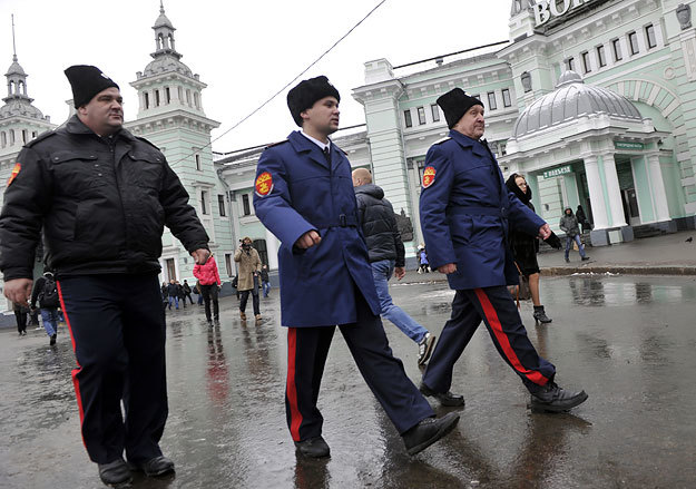 Формирование на муниципальном уровне внезаконных псевдосиловых структур - куда большая опасность, чем создание нормальной муниципальной полиции