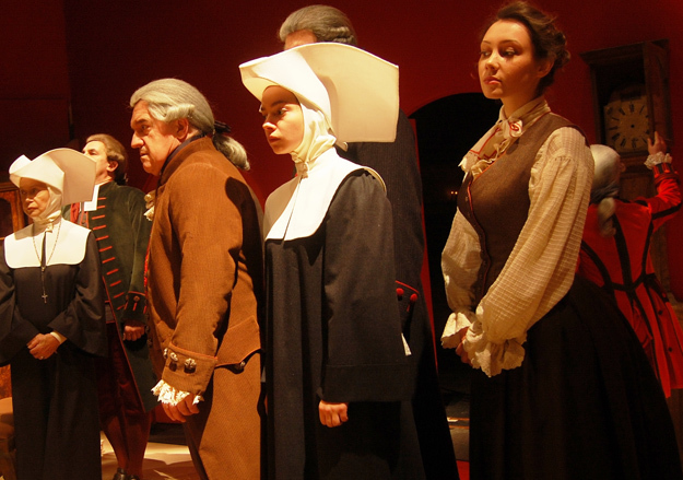 Светлана Немоляева (Анна-Регина), Михаил Филиппов (Кант), Вера Панфилова (Фридерика-Ребекка), Юлия Соломатина (Фоби)