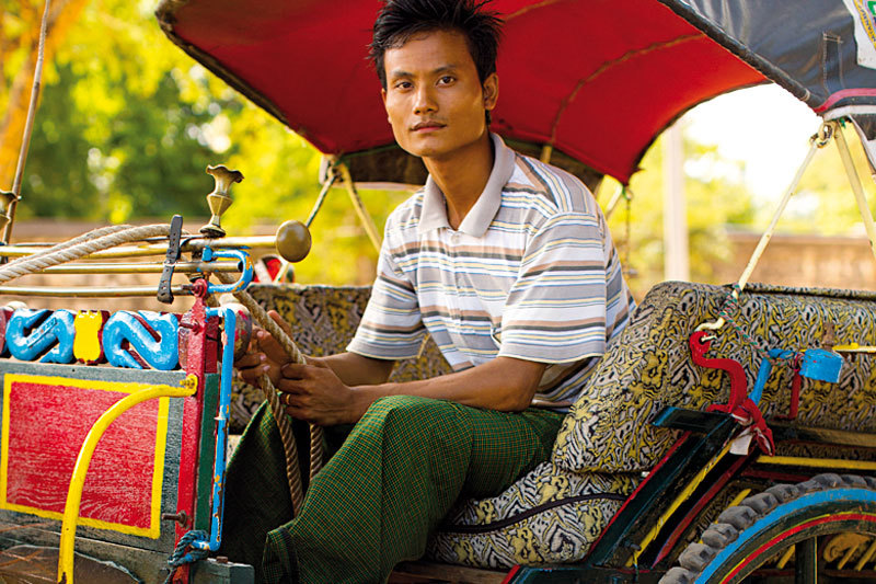 любители экзотики могут воспользоваться услугами местного «таксиста» и попробовать национальную еду