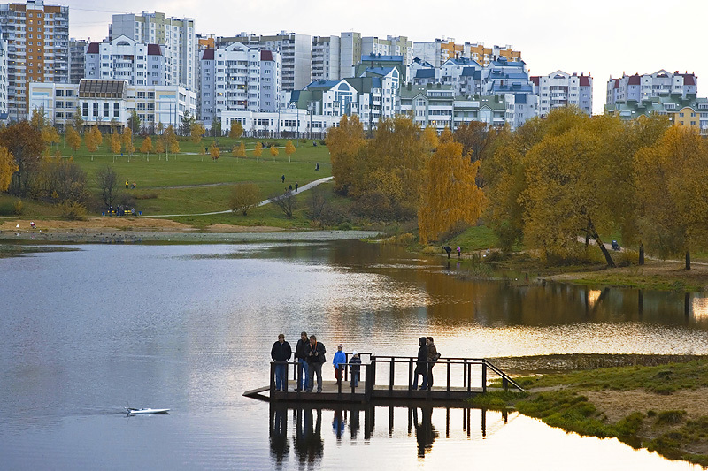 Парк "Митино", 2007 г.

По замыслу столичных властей, в план парка войдут основные пешеходные маршруты, зоны активности, а также "установка архитектурных сооружений". Стоимость парка составит 1 млрд руб.