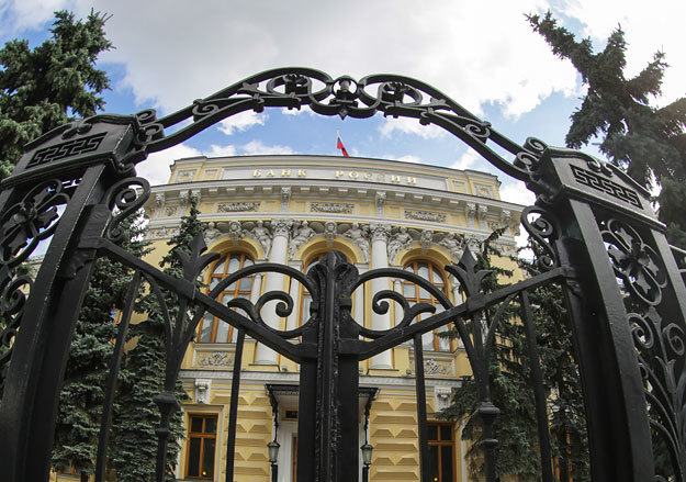 Максим Стулов