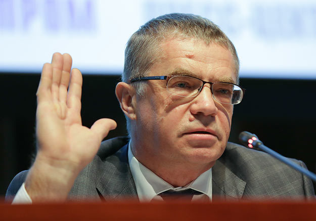 Александр Медведев