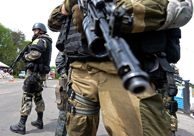 Украинские военные на блокпосту у Славянска