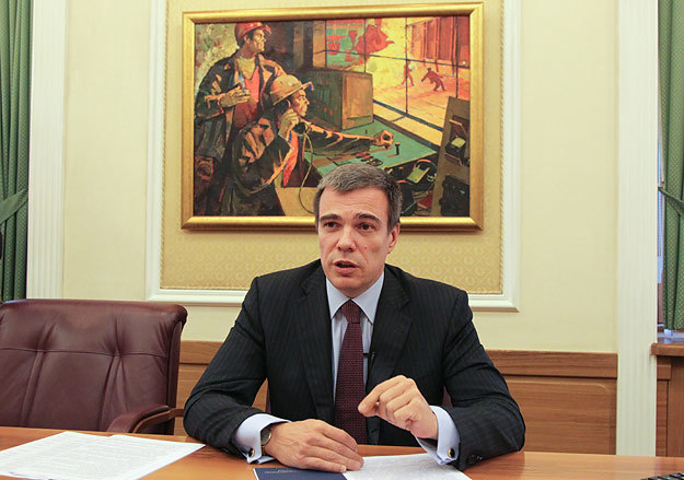 Олег Савельев
