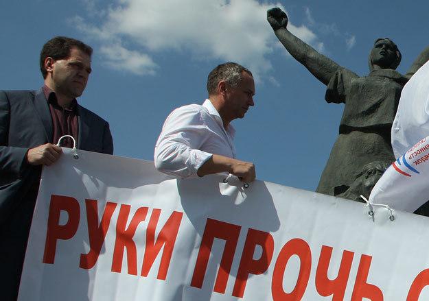 С.Николаев