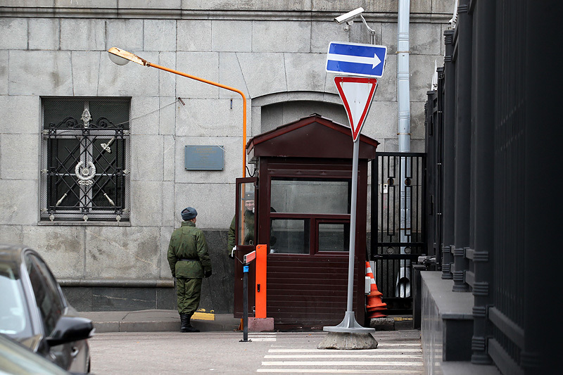 Денис Абрамов