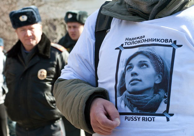 Е.Разумный