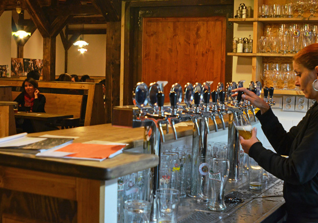 Аля Пономарева