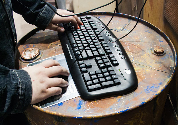 Нелегальный контент грозит сайтам блокировкой