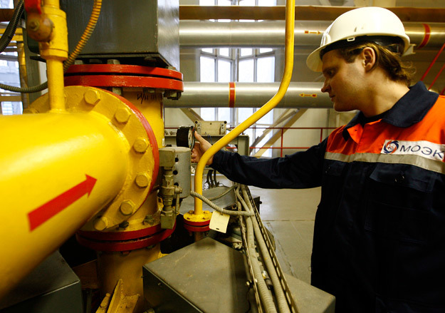 «Газпром энергохолдинг» получил контроль над теплосетями Москвы
