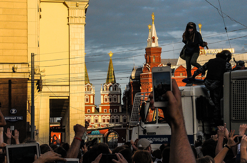 Москва, у Манежной площади