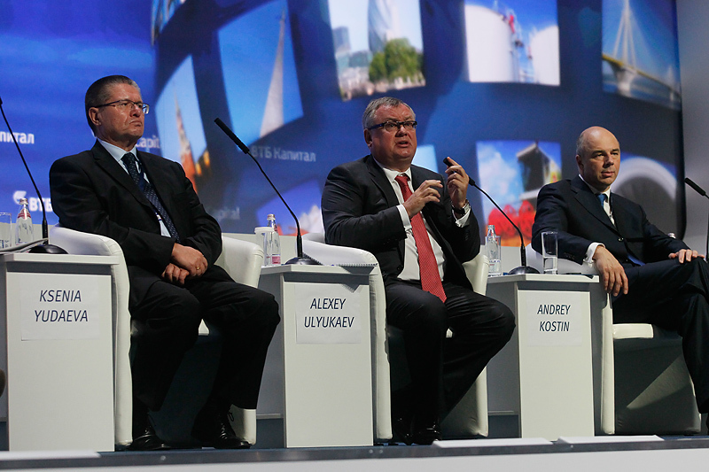 Алексей Улюкаев, Андрей Костин и Антон Силуанов