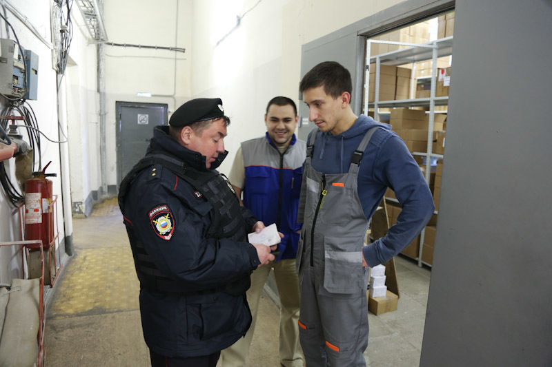 Денис Абрамов