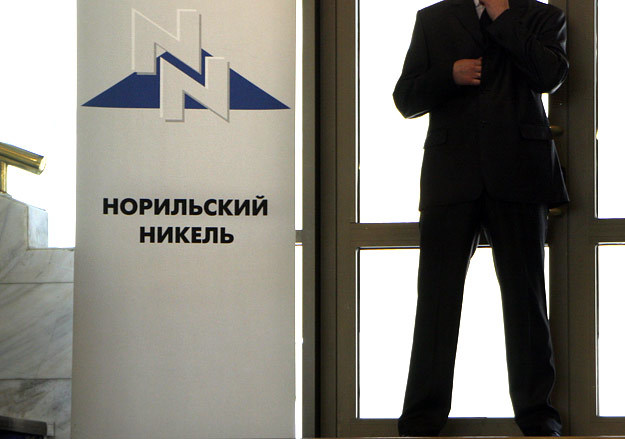 С. Николаев