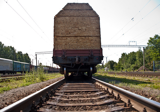 Тарифы на грузоперевозки - результат влияния «лоббистских групп», считает Артемьев