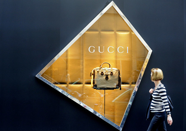 Gucci осторожно начинает самостоятельную работу