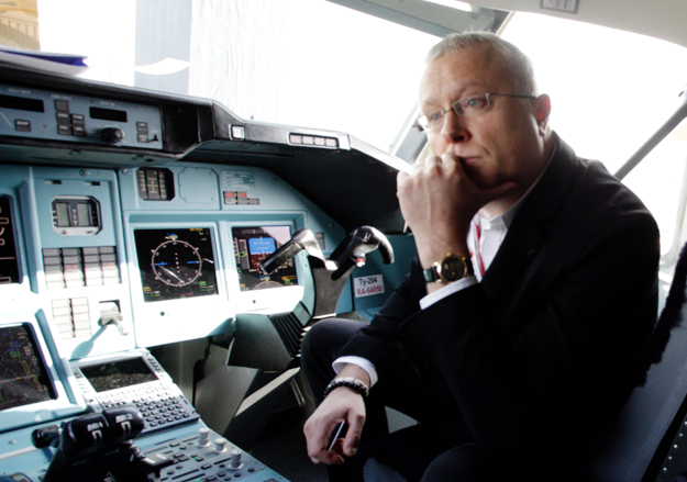 Доля Лебедева в "Аэрофлоте" сейчас стоит около 2,5 млрд руб.