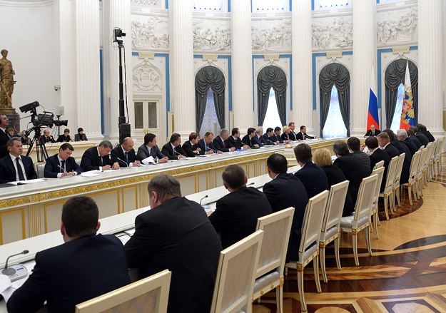 Через месяц министрам придется повторно отчитаться перед президентом о своей работе