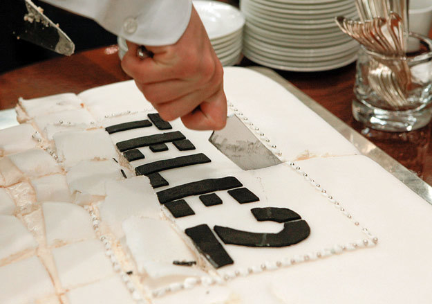 Российские активы Tele2 выгоднее поделить между крупнейшими операторами, чем продавать целиком