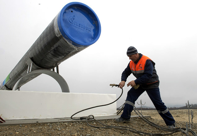 "Газпром" рассчитывает запустить "Южный поток" в декабре 2015 г.