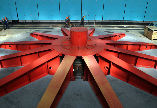 "Русгидро" нужны 50 млрд руб. на новые станции