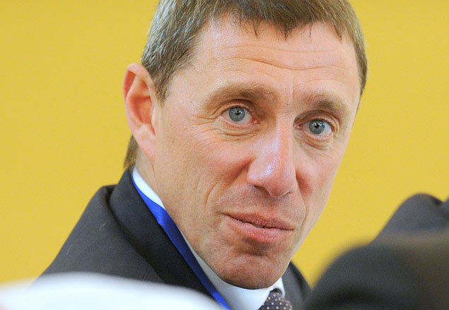 Давнее знакомство с президентом сыграло злую шутку с руководителем Госстроя Владимиром Коганом