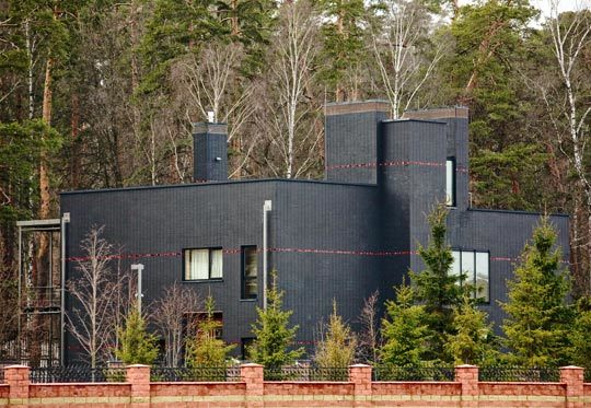 Архитектор этого дома был уверен, что его хозяева – Ольга и Владлен Степановы