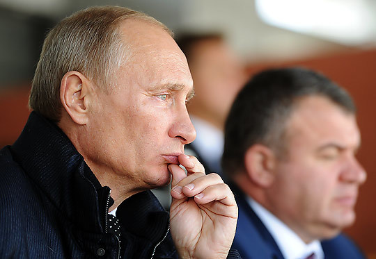 Владимир Путин и Анатолий Сердюков