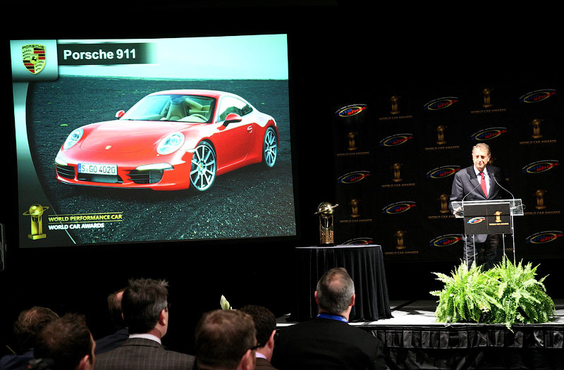 Porsche 911 победил в номнации «Лучший спортивный автомобиль года»