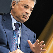 Р. Кривобок