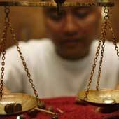 Золото перевесило по надежности остальные инструменты