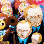 Путиных в России всего около двух тысяч