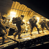 США не жалеют средств на экипировку солдат в Афганистане, чтобы сохранить им жизнь