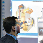 Президент Дмитрий Медведев смотрит на модернизацию не так, как его сограждане