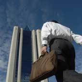 Менеджерам «Газпрома» нужно искать, чем закрывать дыру в бюджете компании