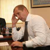 С. Николаев