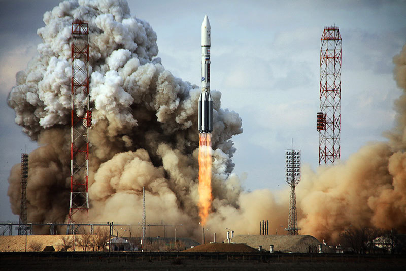 Деньги космической отрасли должны иметь возможность перемещаться с космической скоростью