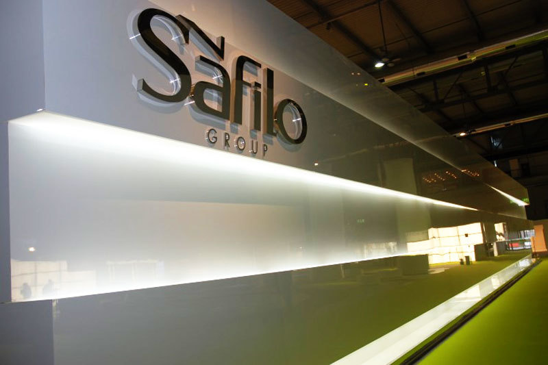 Safilo Group производит очки для большинства модных марок, а также под собственными брендами