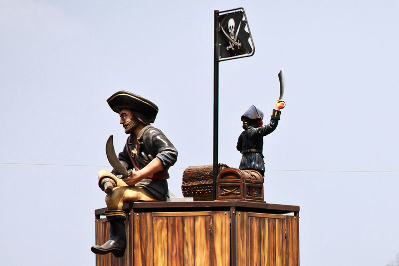 Большинство "пиратов" уже сотрудничают с правообладателями