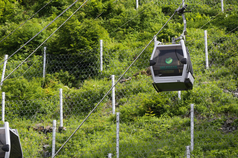 Сбербанк подписал договор о продаже акций горнолыжного курорта "Красная Поляна"