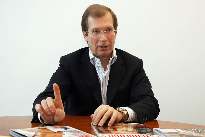 Виктор Шкулев ищет, как купить активы Sanoma и соблюсти новые ограничения по иностранцам в СМИ