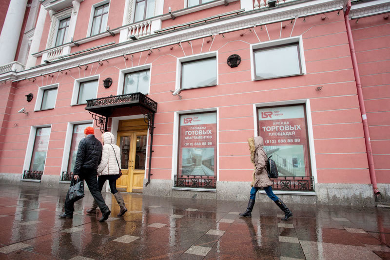 Группа ЛСР не нашла покупателя для апарт-отеля на Невском проспекте